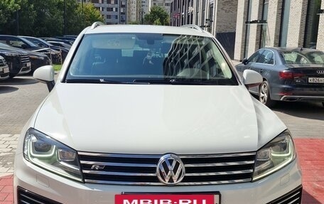 Volkswagen Touareg III, 2016 год, 3 600 000 рублей, 8 фотография
