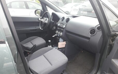 Mitsubishi Colt VI рестайлинг, 2005 год, 220 000 рублей, 6 фотография