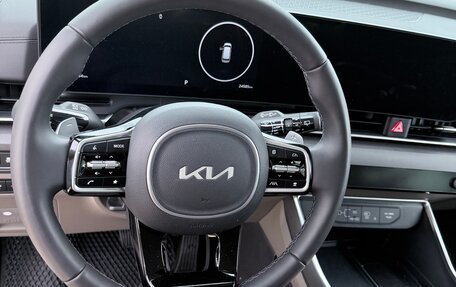 KIA Carnival, 2024 год, 5 810 000 рублей, 10 фотография
