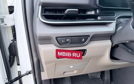 KIA Carnival, 2024 год, 5 810 000 рублей, 9 фотография