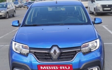 Renault Logan II, 2018 год, 1 200 000 рублей, 3 фотография