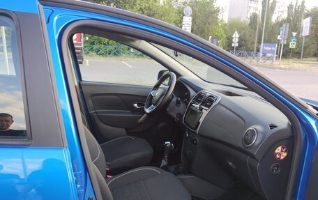 Renault Logan II, 2018 год, 1 200 000 рублей, 18 фотография