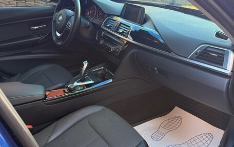 BMW 3 серия, 2017 год, 2 430 000 рублей, 7 фотография