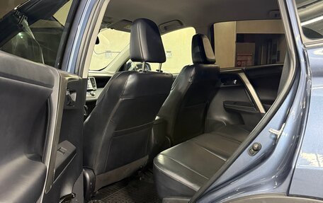 Toyota RAV4, 2013 год, 1 890 000 рублей, 10 фотография