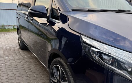 Mercedes-Benz V-Класс, 2021 год, 5 850 000 рублей, 10 фотография