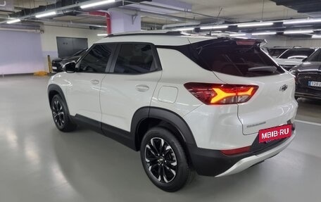 Chevrolet TrailBlazer, 2022 год, 1 180 000 рублей, 6 фотография