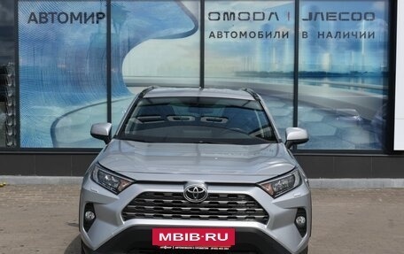 Toyota RAV4, 2021 год, 2 945 000 рублей, 2 фотография