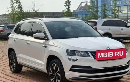 Skoda Karoq I, 2022 год, 1 825 000 рублей, 3 фотография