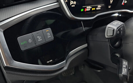 Audi Q3, 2025 год, 4 800 000 рублей, 17 фотография