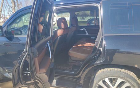 Toyota Land Cruiser 200, 2016 год, 5 450 000 рублей, 8 фотография