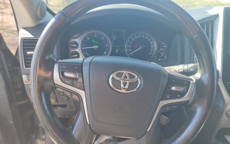 Toyota Land Cruiser 200, 2016 год, 5 450 000 рублей, 4 фотография