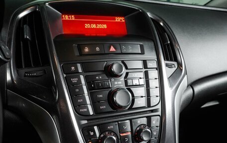 Opel Astra J, 2011 год, 1 070 000 рублей, 17 фотография