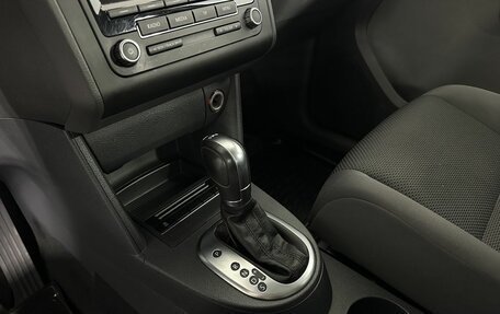 Volkswagen Touran III, 2011 год, 1 200 000 рублей, 13 фотография