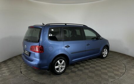 Volkswagen Touran III, 2011 год, 1 200 000 рублей, 6 фотография