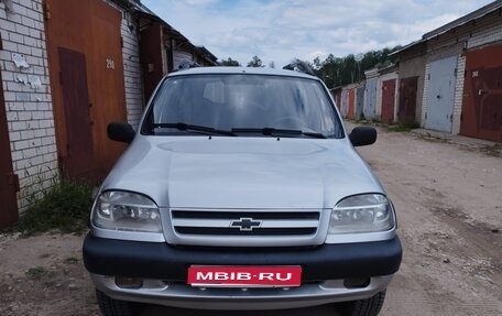 Chevrolet Niva I рестайлинг, 2005 год, 265 000 рублей, 1 фотография