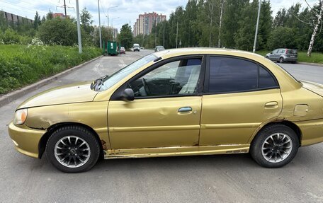 KIA Rio II, 2001 год, 90 000 рублей, 1 фотография