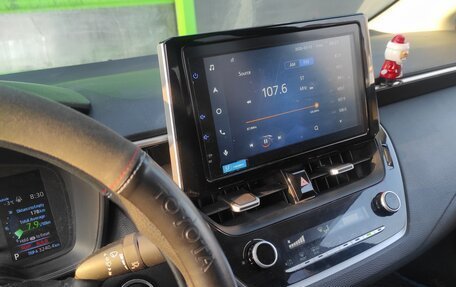 Toyota Corolla, 2020 год, 1 690 000 рублей, 9 фотография