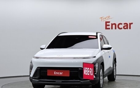 Hyundai Kona, 2023 год, 2 005 000 рублей, 3 фотография