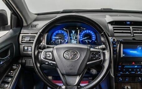 Toyota Camry, 2015 год, 1 700 000 рублей, 9 фотография