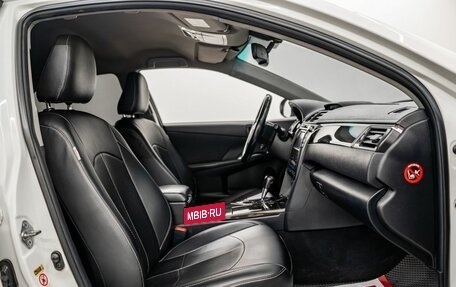 Toyota Camry, 2015 год, 1 700 000 рублей, 7 фотография