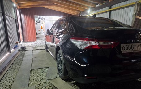 Toyota Camry, 2021 год, 3 270 000 рублей, 7 фотография