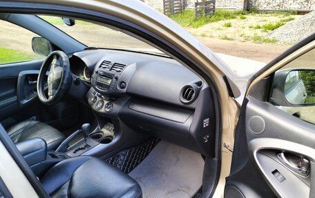 Toyota RAV4, 2008 год, 1 399 999 рублей, 8 фотография