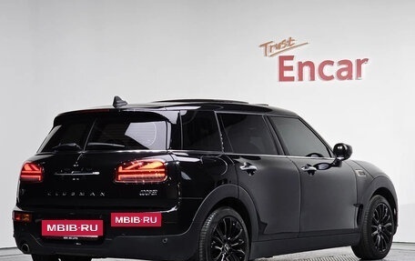 MINI Clubman, 2023 год, 1 750 000 рублей, 3 фотография