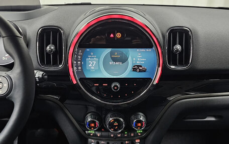 MINI Countryman II (F60), 2023 год, 1 900 000 рублей, 12 фотография