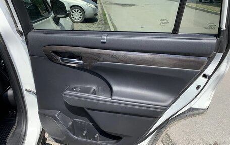 Toyota Highlander, 2021 год, 4 200 000 рублей, 13 фотография