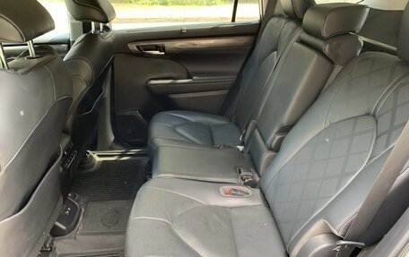 Toyota Highlander, 2021 год, 4 200 000 рублей, 17 фотография