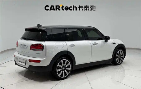 MINI Clubman, 2023 год, 1 860 000 рублей, 9 фотография