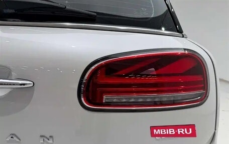 MINI Clubman, 2023 год, 1 860 000 рублей, 12 фотография