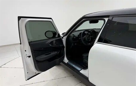 MINI Clubman, 2023 год, 1 860 000 рублей, 22 фотография