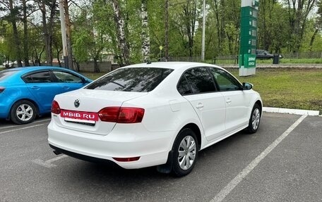 Volkswagen Jetta VI, 2013 год, 980 000 рублей, 7 фотография