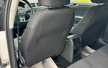 Volkswagen Jetta VI, 2013 год, 980 000 рублей, 18 фотография