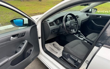 Volkswagen Jetta VI, 2013 год, 980 000 рублей, 19 фотография