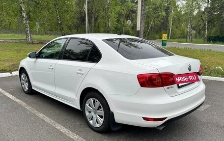 Volkswagen Jetta VI, 2013 год, 980 000 рублей, 9 фотография