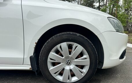 Volkswagen Jetta VI, 2013 год, 980 000 рублей, 28 фотография