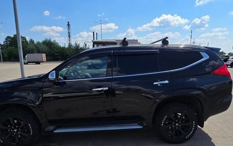 Mitsubishi Pajero Sport III рестайлинг, 2019 год, 3 000 000 рублей, 3 фотография