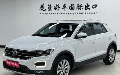 Volkswagen T-Roc I, 2022 год, 1 490 000 рублей, 1 фотография
