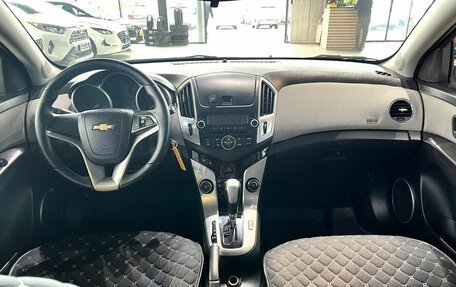 Chevrolet Cruze II, 2013 год, 800 000 рублей, 19 фотография