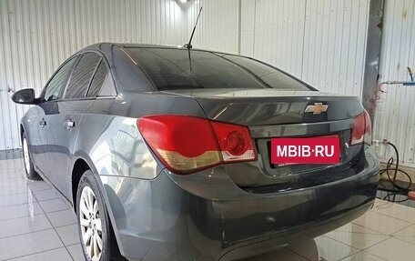 Chevrolet Cruze II, 2009 год, 599 000 рублей, 6 фотография