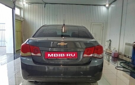 Chevrolet Cruze II, 2009 год, 599 000 рублей, 5 фотография