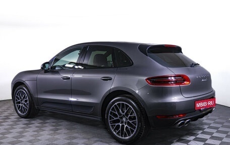 Porsche Macan I рестайлинг, 2017 год, 4 500 000 рублей, 8 фотография