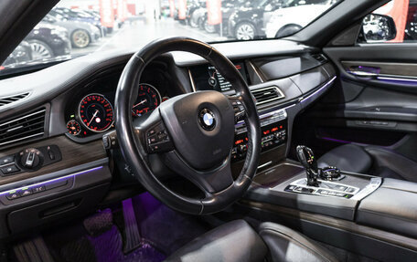 BMW 7 серия, 2014 год, 3 750 000 рублей, 16 фотография