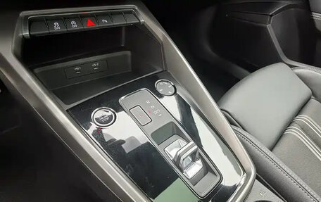 Audi A3, 2023 год, 1 700 000 рублей, 13 фотография