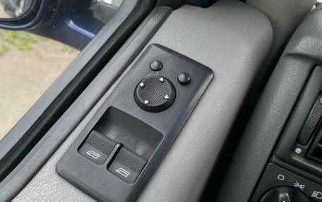 Volkswagen Multivan T4, 1999 год, 960 000 рублей, 20 фотография