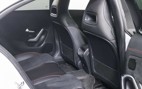 Mercedes-Benz CLA, 2021 год, 3 590 000 рублей, 13 фотография