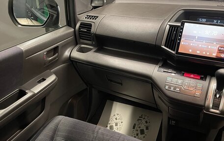 Honda Stepwgn IV, 2010 год, 1 250 000 рублей, 16 фотография