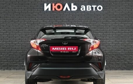 Toyota C-HR I рестайлинг, 2019 год, 1 940 000 рублей, 5 фотография